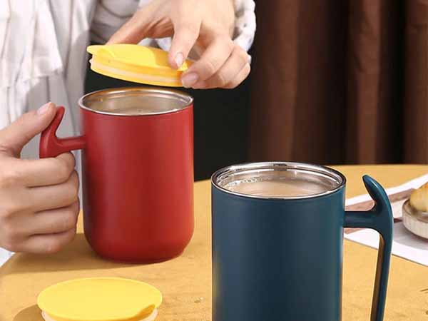 Stainless Steel Thermos Cup With Milk